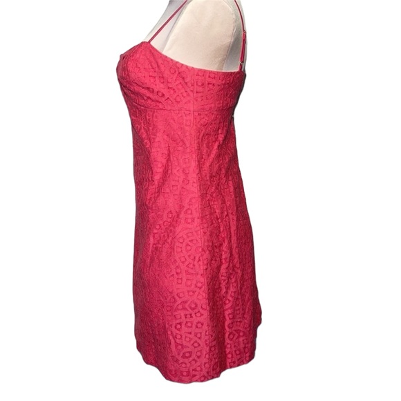 Lilly Pulitzer hot pink dress with gold hardware. Size 0 - Picture 8 of 12